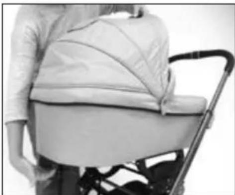 HARTAN Two Select - Fixing the carrycot to the frame - 1
