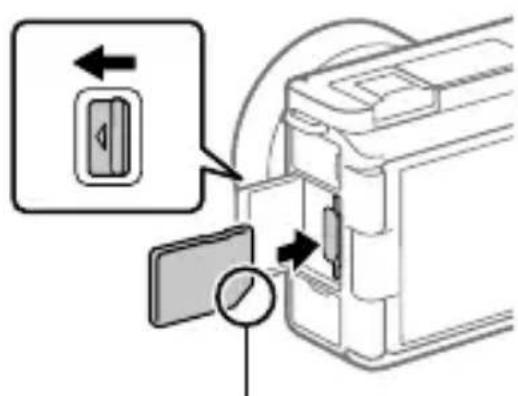 SONY ZVE1L - Inserimento del pacco batteria (in dotazione)/della schedà di memoria (in vendita separatamente) nella fotocamera - 2