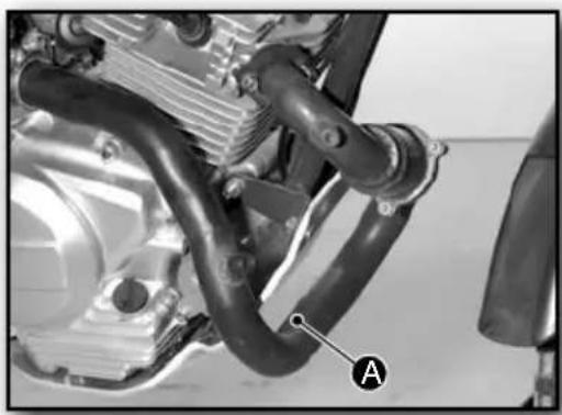 Sherco TY 125 (2024) - Cambio del aceite del motor - 1