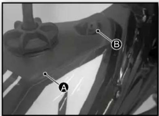 Sherco TY 125 (2024) - Adjusting the throttle cable - 1