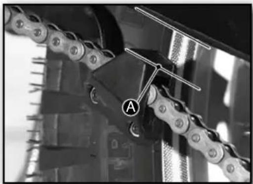 Sherco TY 125 (2024) - Ajustar el tensado de laadena - 1