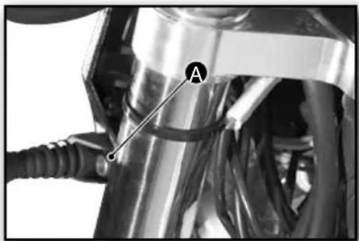 Sherco TY 125 (2024) - Changing the headlight bulb - 1