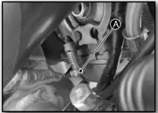 Sherco TY 125 (2024) - Adjusting the carburettor - 1
