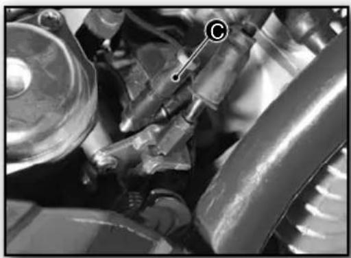 Sherco TY 125 (2024) - Ajustar el cable del gas - 2