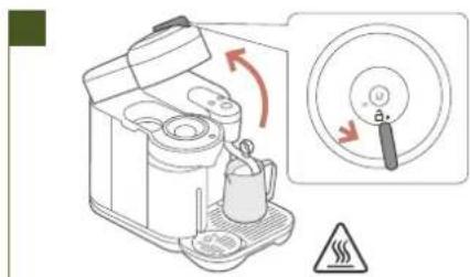SAGE the Vertuo Creatista SVE850 - MILK COFFEE PREPARATION - 3