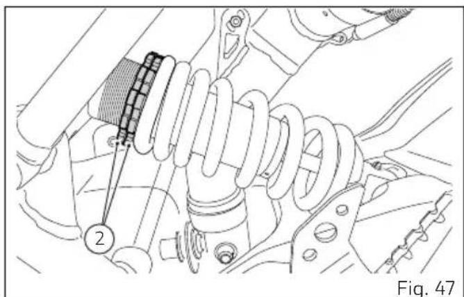 DUCATI Hypermotard 950 RVE (2025) - Réglage de l'amortisseur arrêté - 2
