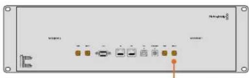 Blackmagic Design SmartView 4K G3 - Daisy Chaining Monitors - 1