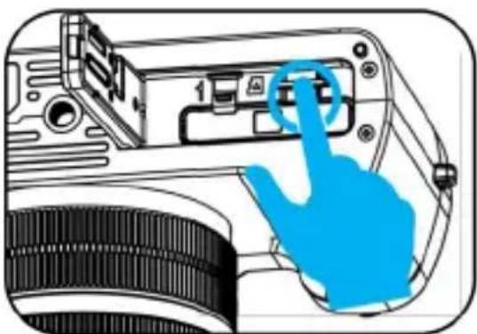 ROLLEI Powerflex X8 - Inserting and Removing the Memory Card - 2