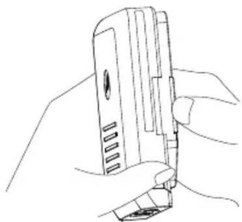 MOTOROLA Minitor VI - Préparation du compartiment de piles alcalines - 2
