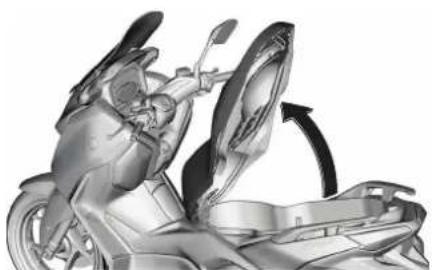 YAMAHA XMAX250 TECH MAX (2025) - N.B. - 4