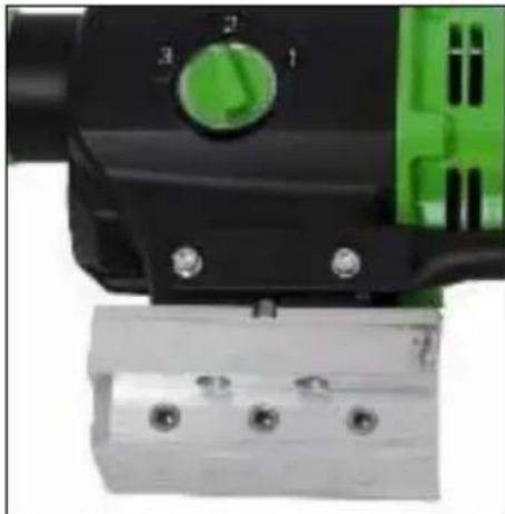 Eibenstock BST 352 V - Caution! When mounting the machine, risk of squashing. Wear protective gloves! - 1