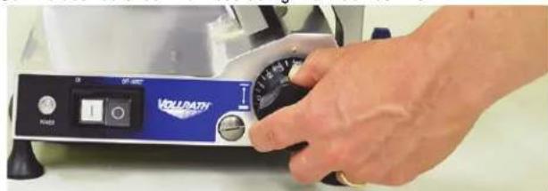 Vollrath 40950 - Load the Slicer - 2