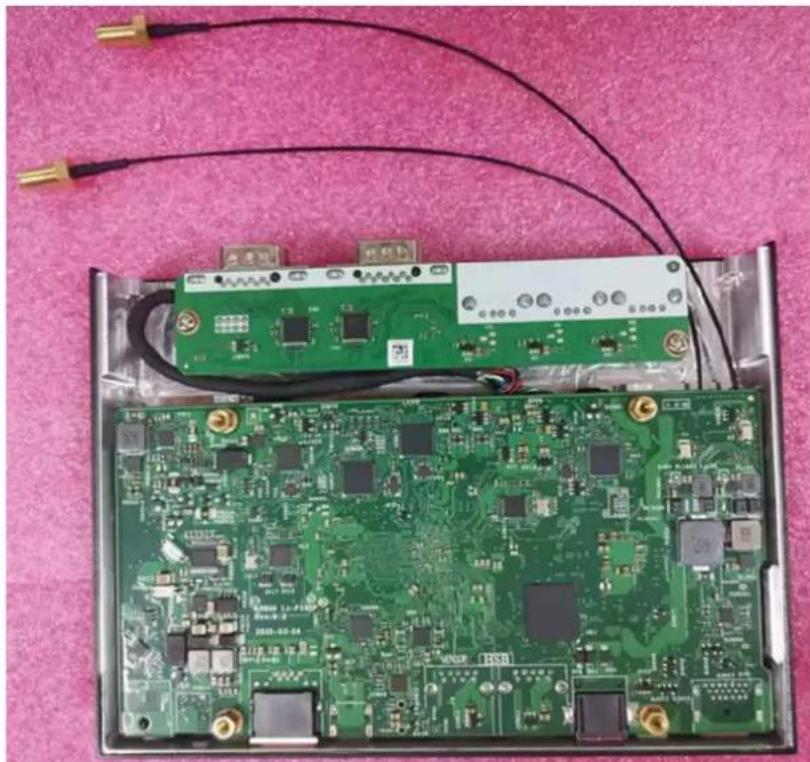 Advantech UBX010RC - Wi-Fi Module Installation - 8