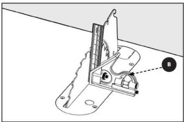 DELTA 366013 - SQUARING THE BLADE VERTICALLY TO THE TABLE - 1