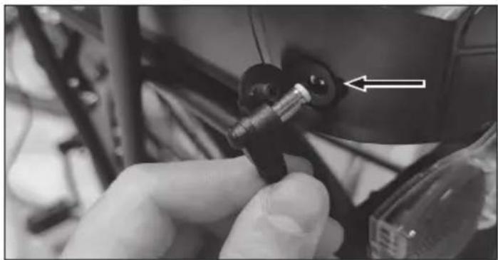 SHARP BKCM03 - Hoe op te laden - 1