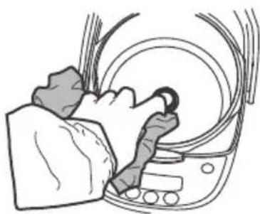 MIDEA MBFS5017 - Cleaning and Maintenance - 4