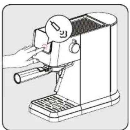 BEKO CEP 5302 B - Preparazione del latte schiumoso per il caffe - 1