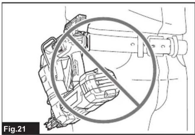 MAKITA BN001G - 21