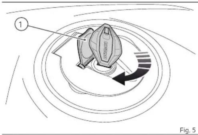 DUCATI Panigale V2 (2026) - Attention - 1