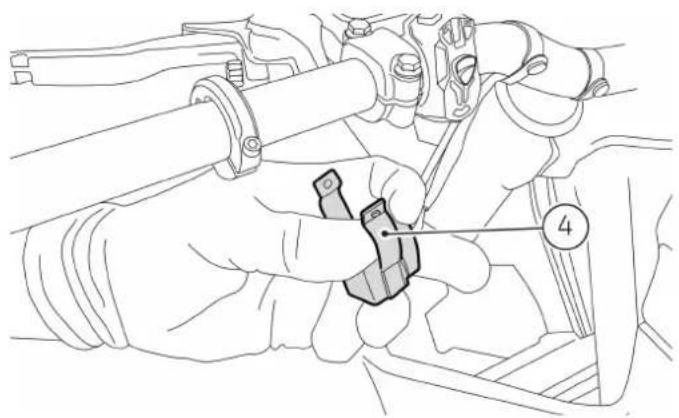 DUCATI Desmo450 MX Factory (2026) - Dépose bouton d'extinction du vehicule - 4