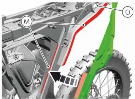 DUCATI Desmo450 MX Factory (2026) - Pose du cache létalr arriré gauche - 2