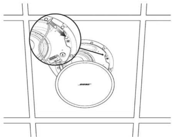BOSE DesignMax DM8C - De grille plaatsen - 1