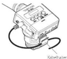 TASCAM DR10SG - Den Kabelhalter verwenden - 2