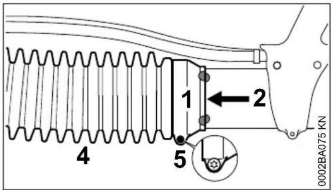 STIHL SR 450 - Faltenschlauch an Blasrohr montieren - 3