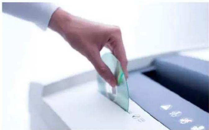 HSM Securio P44c - Skartace disků CD / disky USB / kreditních karet / disket - 1