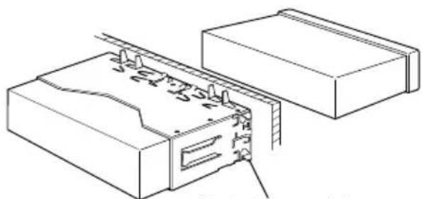 KENWOOD KDCBT645U - Coches no japoneses - 1
