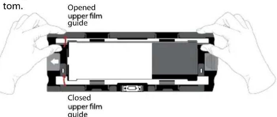 BRAUN CyberView X5 - Loading 120 fi lm into the holder (continued) - 2