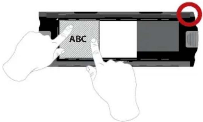 BRAUN CyberView X5 - Installation de film 120 dans le support - 10