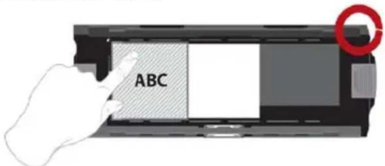 BRAUN CyberView X5 - 120-film in de houder laden(vervolg) - 9