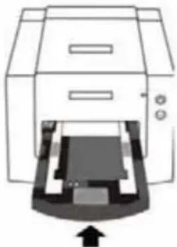 BRAUN CyberView X5 - Installation d'un film 120 dans le scanner - 1