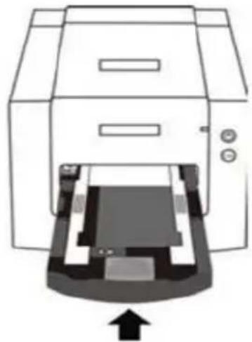 BRAUN CyberView X5 - 120er Filmhalter in den Scanner laden - 1