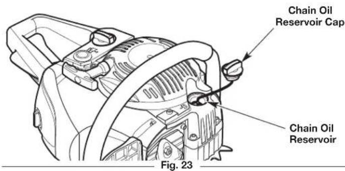 REMINGTON RM4216 - ADDING BAR AND CHAIN OIL - 3