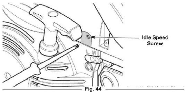 REMINGTON RM4218 - MAINTAINING THE SPARK PLUG - 2