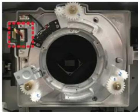 OPTOMA BXCTA16 - Installation de la plaque de centrage de l'optique pour objectif UST (LSM 1) - 3
