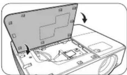 BENQ MH530 - Remplacement de la lampe (POUR PERSONNEL D'ENTRETIEN UNIQUEMENT) - 9