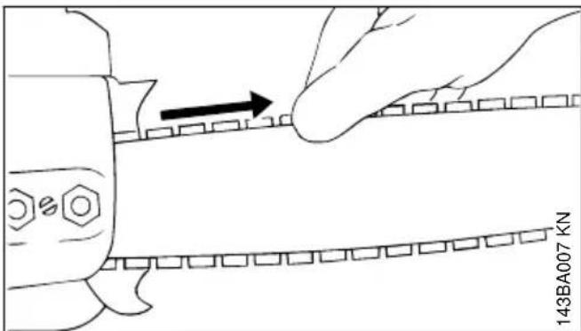 STIHL MS 180 - Spannung der Sägekette prufen - 1