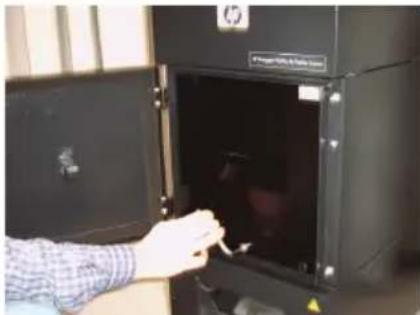 HP Designjet HD Pro Scanner - Vyjmuti starych filtru - 2