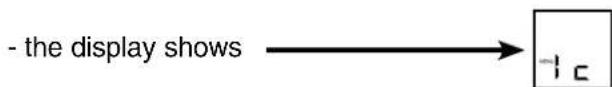 LIEBHERR CS 1640 - How to activate the Ice Maker Vacation State - Figure 25 - 2