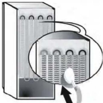 HOTPOINT HAFC9 TI32SX - Puhastamine ja hooldamine - 1