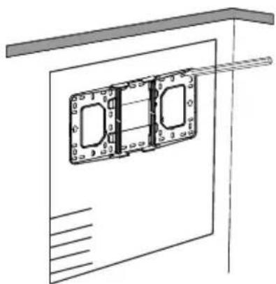 OPTOMA OWM3000ST - Paso 1: Coloque la placa de pared a la pared - 1