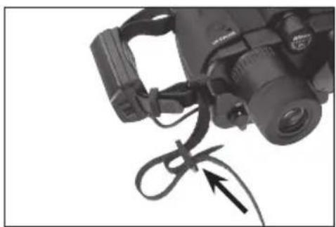NIKON StabilEyes 16x32 - Installing the Neckstrap - 3