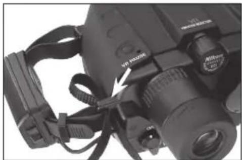 NIKON StabilEyes 16x32 - Installing the Neckstrap - 2