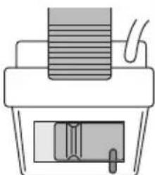 NIKON StabilEyes 16x32 - Einsetzen der Batterien - 2