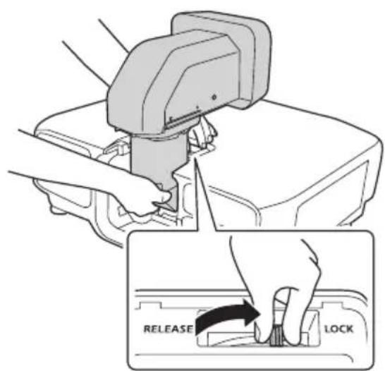 EPSON ELPLX02S - Remove the lens cover (small) from the lens unit. - 2
