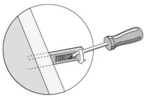 BOSCH SGV78B53UC - Attaching the Toe Panel - 2