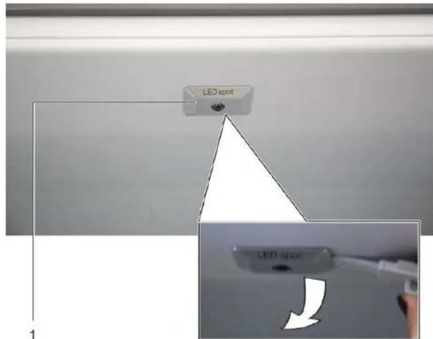 BOSCH KGN36KLEAE - Removing LED spot light - 1